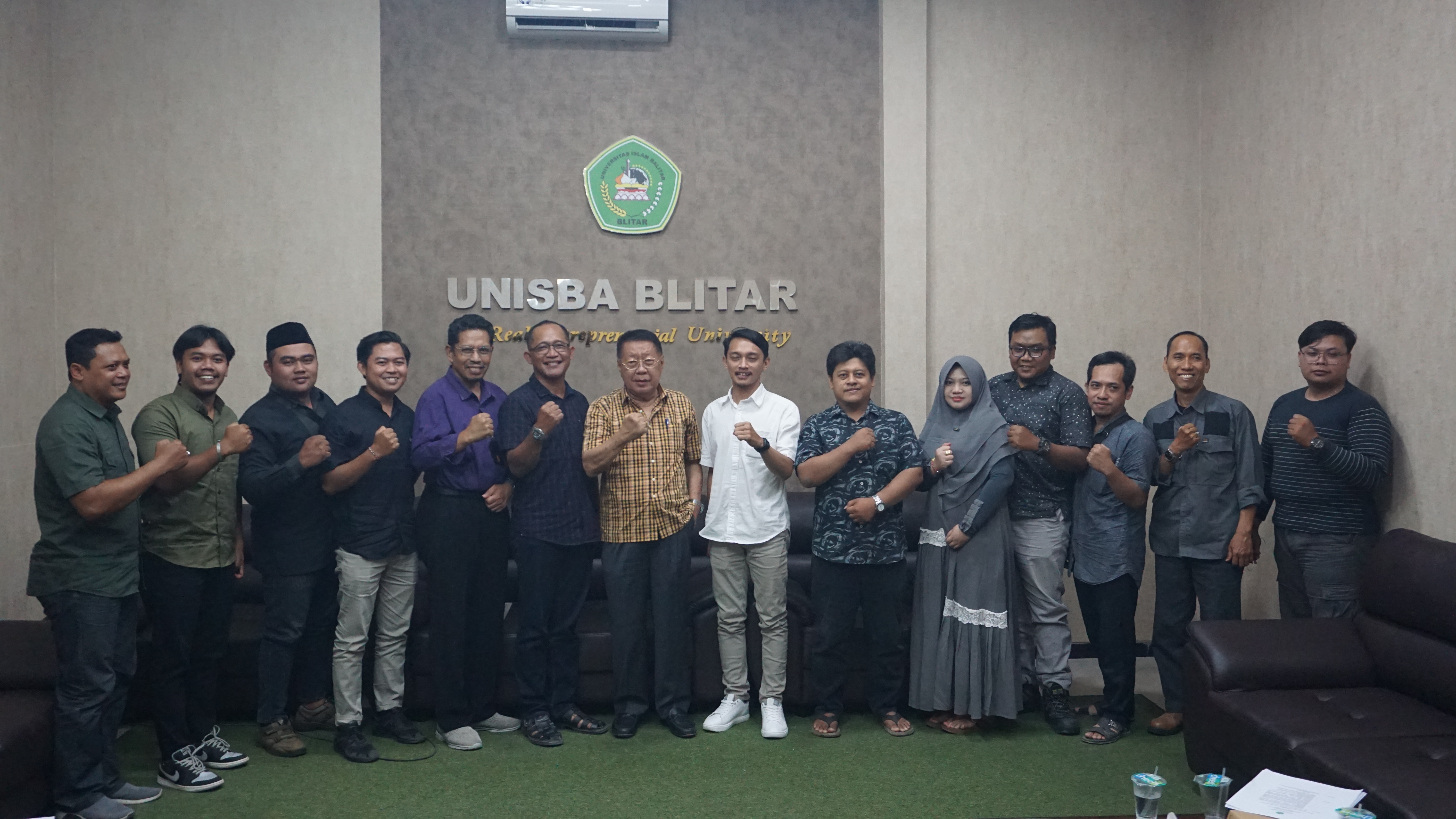 Ikatan Alumni Universitas Islam Balitar lakukan Pemilihan Ketua IKA bersama Rektor dan pengurus lainnya (doc. Istimewa)