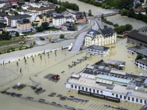 badai memicu banjir parah di swiss