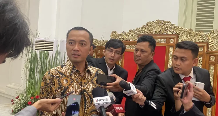 Menteri Sekertaris Negara Prasetyo Hadi.