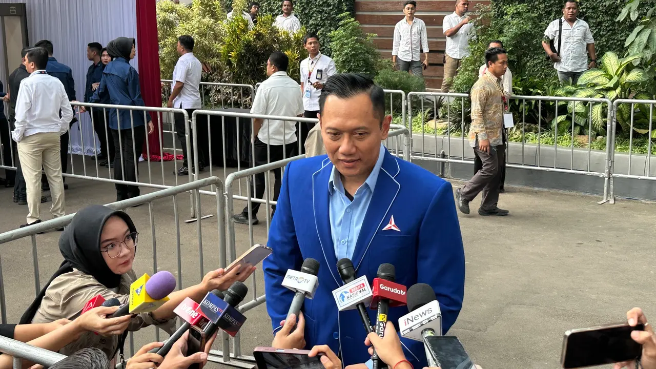 Puncak Hari Ulang Tahun HUT ke-17 Gerindra yang digelar di Sentul International Convention Center, Bogor, Jawa Barat.