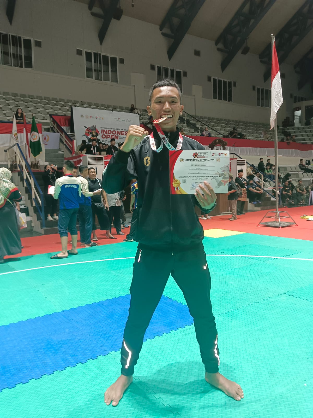 Foto Satria Bima Peraih Medali Perunggu International Pencak Silat Indonesia Open Championship 2022