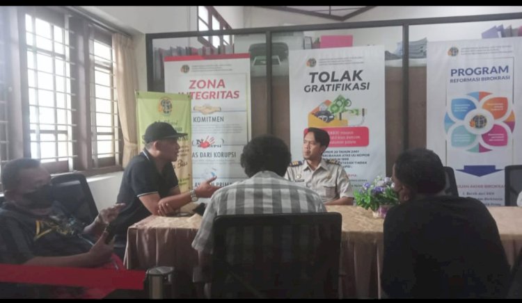 Kelompok Tani Subur Makmur saat mengajukan permohonan ke Kantor ATR BPN Kabupaten Malang/Ist