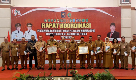 Rapat Koordinasi Pengawasan Capaian Standar Pelayanan Minimal (SPM) Kabupaten/Kota se-Kalteng tahun 2024.