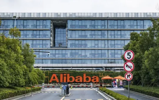 Keberanian dan visi Alibaba Group Holding Ltd. mengguncang dunia keuangan dengan rencana menjual obligasi konversi senilai USD 4,5 miliar.
