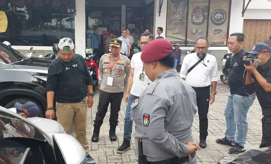 Kantor KPU Jakarta Utara Jalan Baru Ancol Selatan, Tanjung Priok Jakarta Utara diteror oleh orang tak dikenal pada Kamis, 8 Agustus 2024.