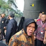 Menteri Sosial Tri Rismaharini