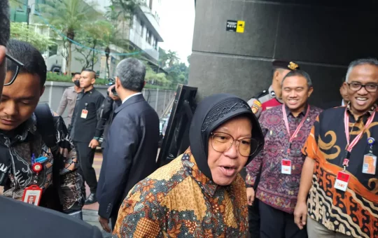 Menteri Sosial Tri Rismaharini