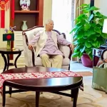 Bangladesh mengalami transisi politik setelah PM Sheikh Hasina mundur pada Agustus 2024, menyusul protes mahasiswa yang menentang korupsi.